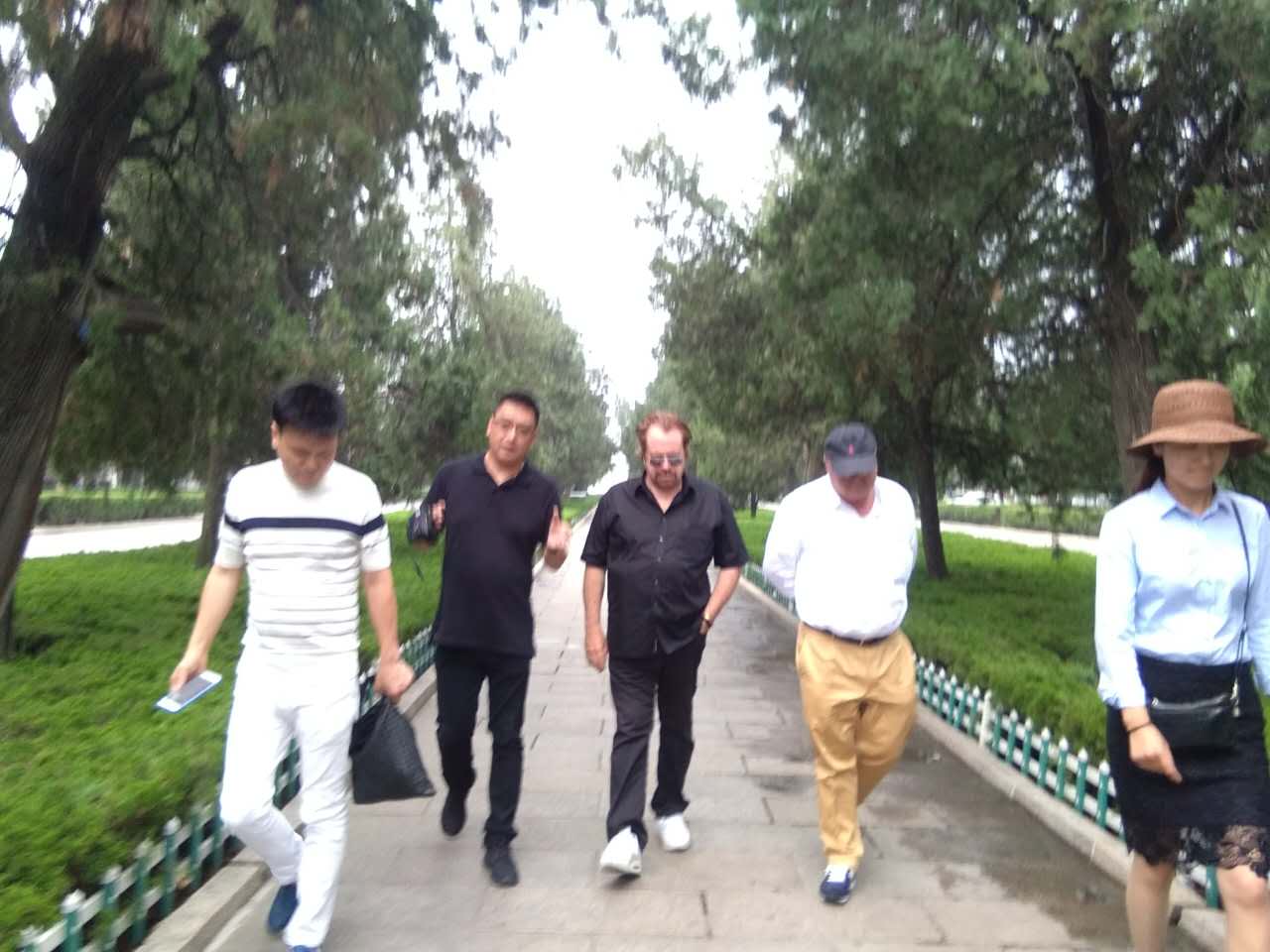 唐風(fēng)采增發(fā)創(chuàng)始人唐利民先生參加ICD世界發(fā)型設(shè)計(jì)家協(xié)會 唐風(fēng)采增發(fā)創(chuàng)始人唐利民先生參加ICD世界發(fā)型設(shè)計(jì)家協(xié)會