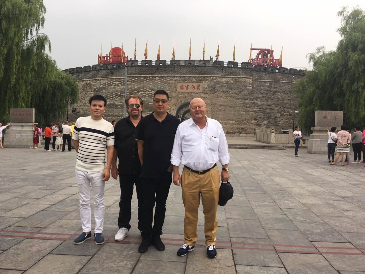 唐風(fēng)采增發(fā)創(chuàng)始人唐利民先生參加ICD世界發(fā)型設(shè)計(jì)家協(xié)會 唐風(fēng)采增發(fā)創(chuàng)始人唐利民先生參加ICD世界發(fā)型設(shè)計(jì)家協(xié)會