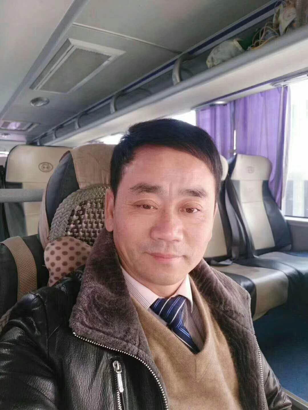 謝天謝地別謝頂，增發(fā)增顏增工資！