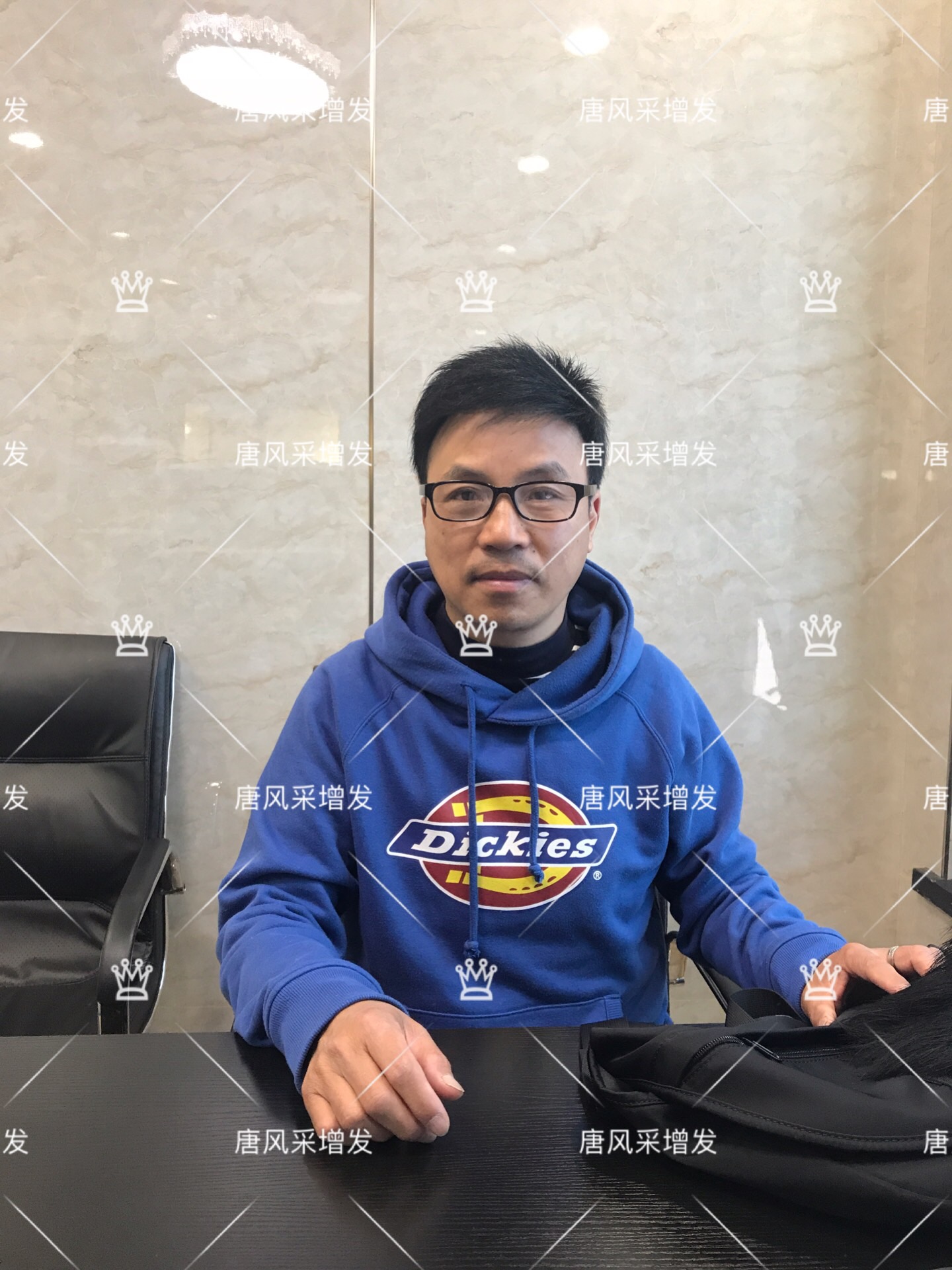不比不知道，一比嚇一跳，快過(guò)來(lái)看看哥在唐風(fēng)采做的頭發(fā)