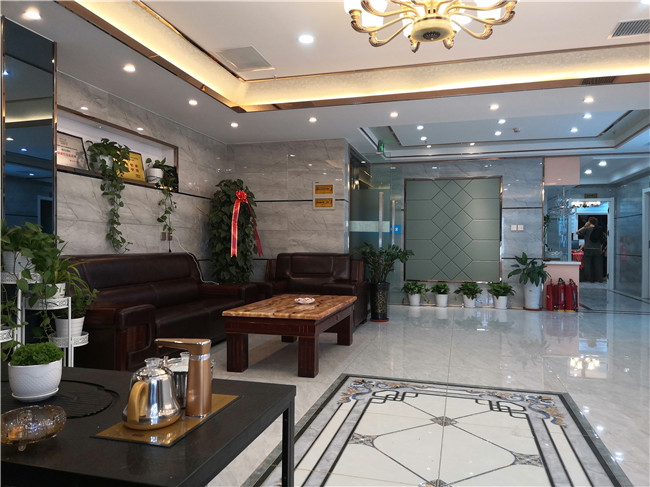 唐風(fēng)采烏魯木齊店豪裝升級 唐風(fēng)采烏魯木齊店室內(nèi)大廳