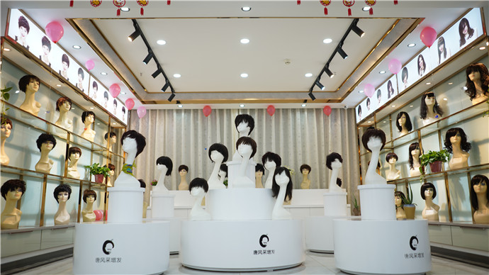 唐風(fēng)采成都店 唐風(fēng)采成都店發(fā)型展示廳